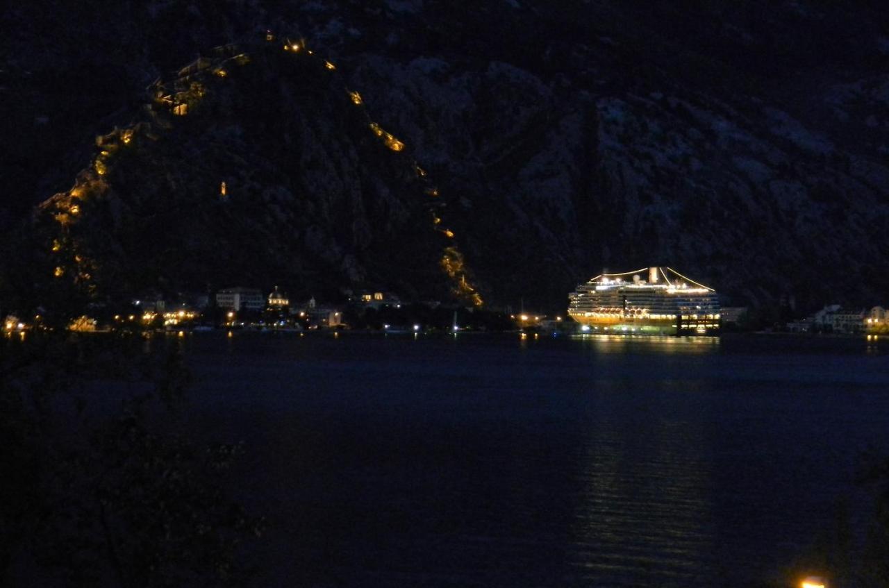 Hotel Galia Kotor Exteriör bild
