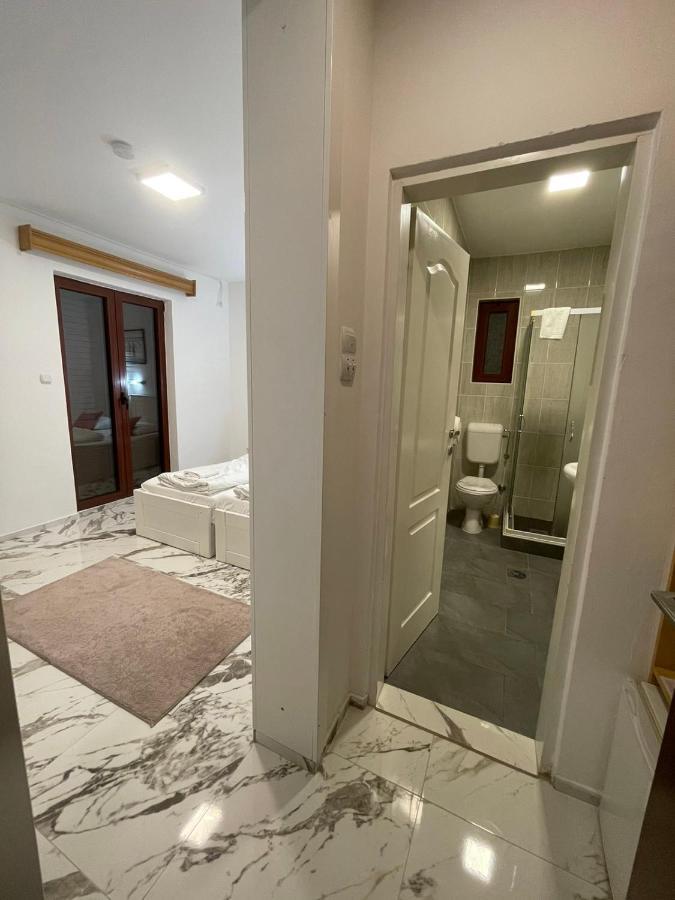 Hotel Galia Kotor Exteriör bild