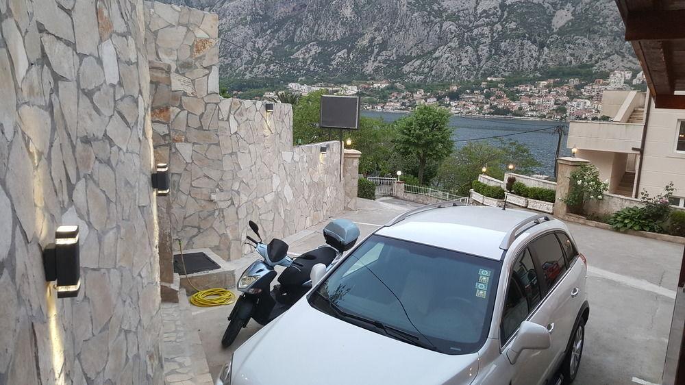 Hotel Galia Kotor Exteriör bild