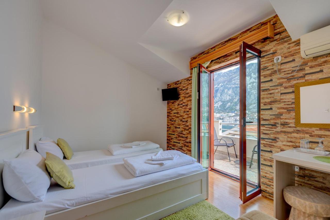 Hotel Galia Kotor Exteriör bild